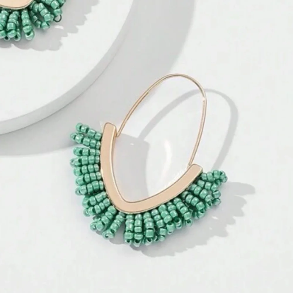 NWOT Gold Beaded Drop Earrings_2